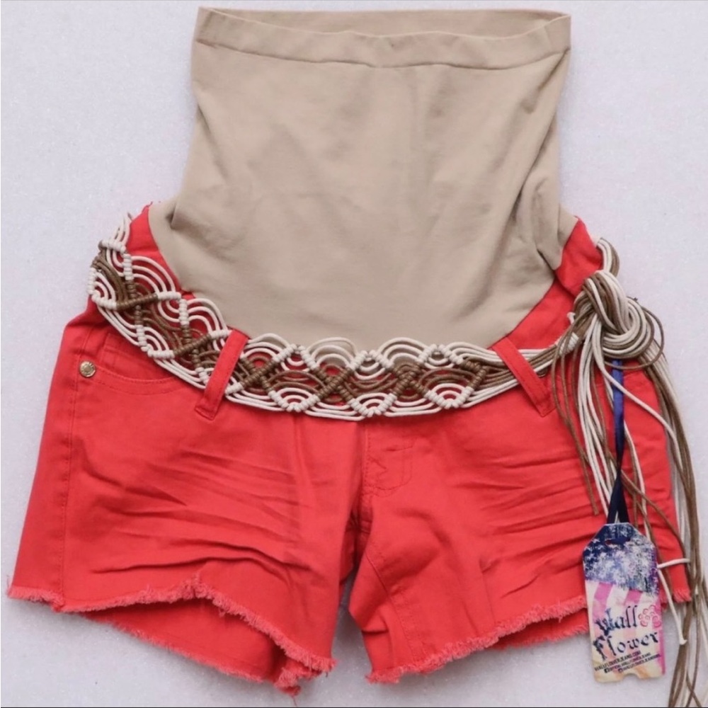 Wallflower jeans  Maternityshorts